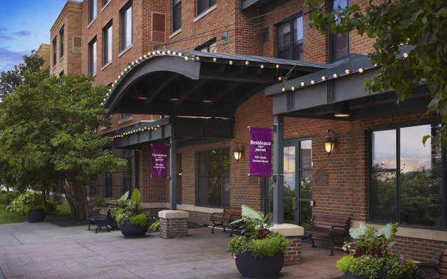 Residence Inn Minneapolis Downtown at The Depot by Marriott