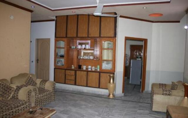 Zaib'S Guest House E/11/3 Islamabad