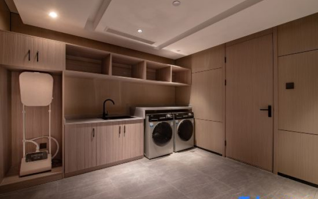 New century Manju Hotel (Hangzhou Liangzhu Logistics Center Branch)