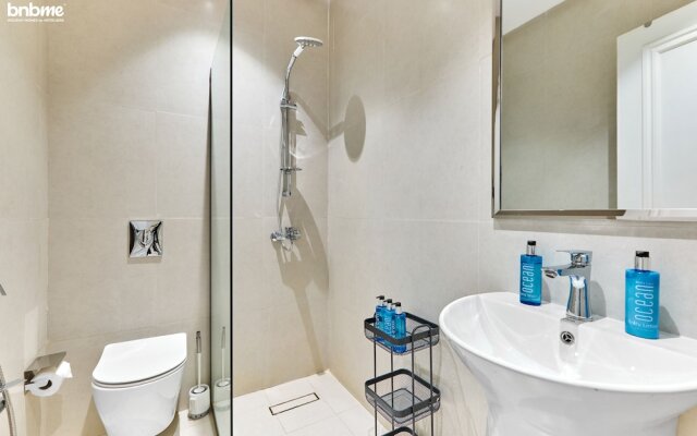 bnbmehomes-Aesthetic 3BR nr Airport-D4