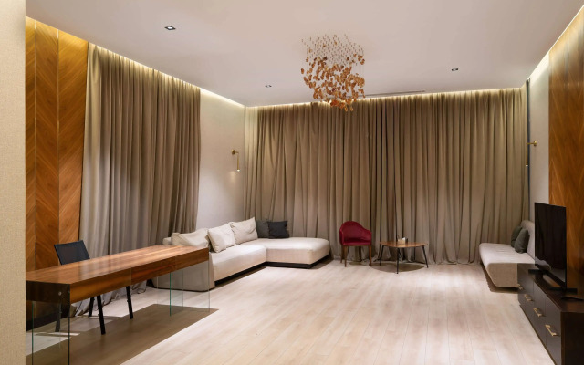 Ramada Hotel & Suites by Wyndham Erbil 32 Park