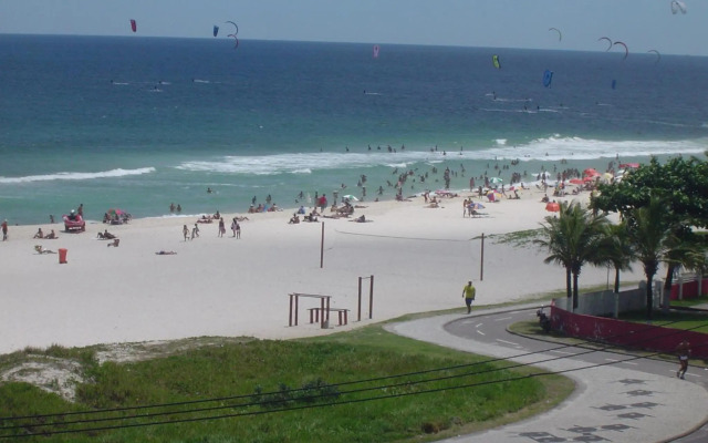 Apartamento na Praia da Barra