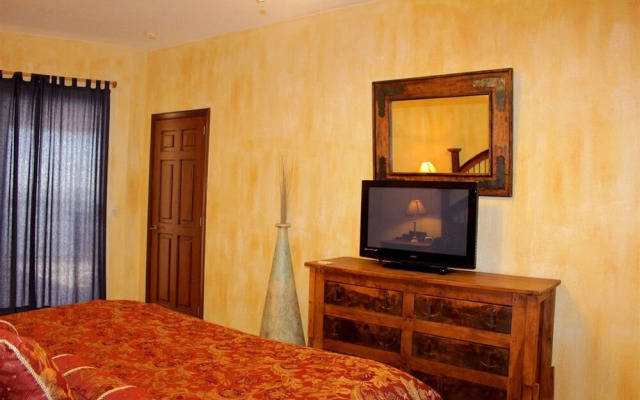 Sonoran Sun 2BR Upper SE 608 by Casago