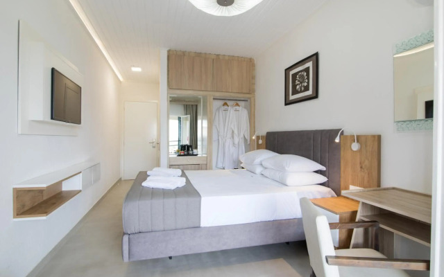 Opera Blue Hotel