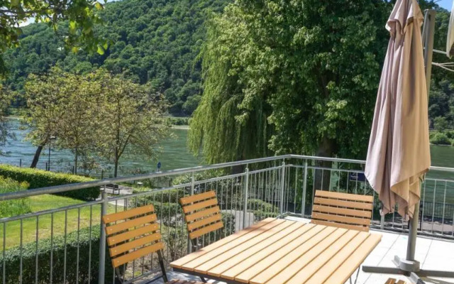 Rheinterrasse Wohnung 1