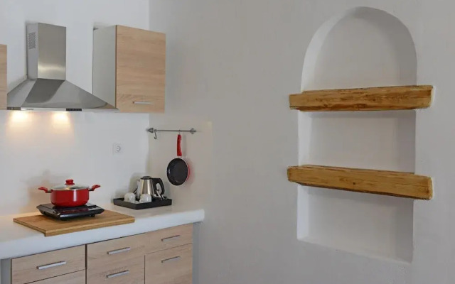Petra Mykonos Studios & Suites