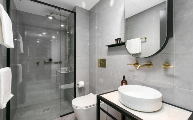 Melbourne City Apartment Hotel