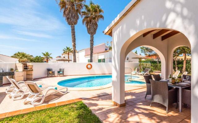 Villa Raquel Blanes