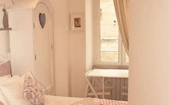 White House Bed & Breakfast