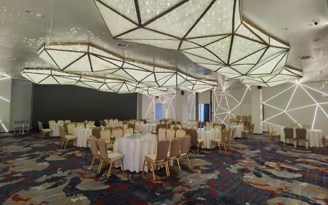 Huada Hotel