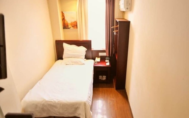 GreenTree Inn  Zhenjiang Dashikou Express Hotel