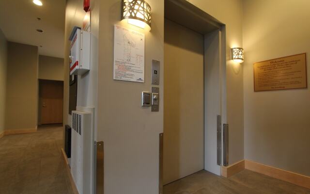 Tyndall Stone by Whistler Retreats