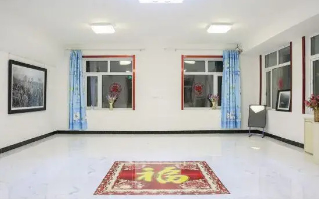 Jilin Wusongbo Photo base Inn