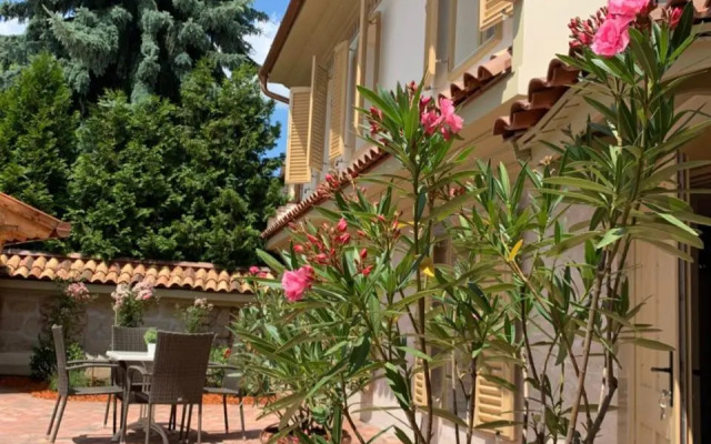Manna Villa