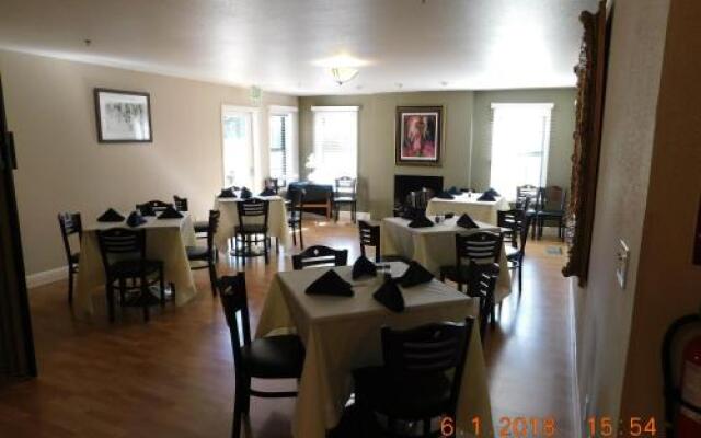 Freeport Wine Country Inn & Bistro