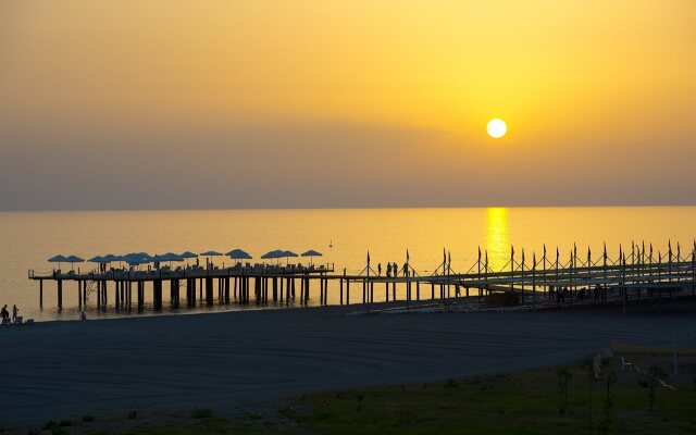 Raymar Resort & Aqua