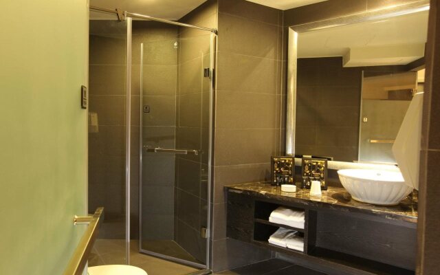 Nest Hotel