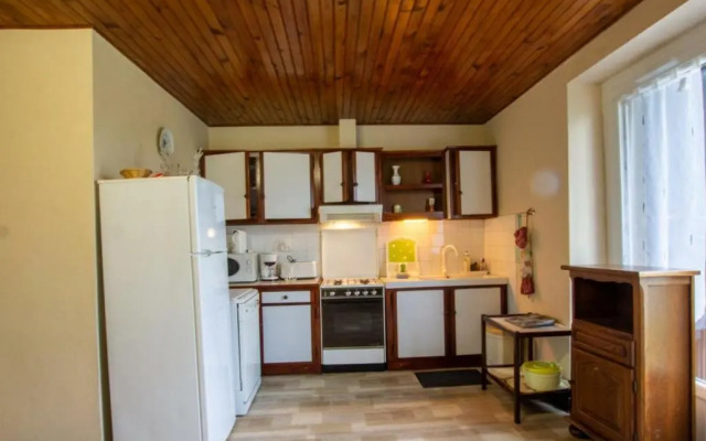 Gite Génis, 3 pièces, 4 personnes - FR-1-616-13