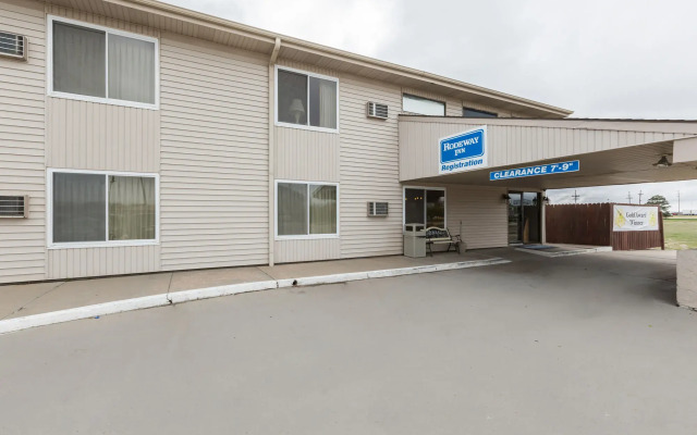 Super 8 by Wyndham Grand Island South