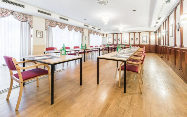 Theaterhotel & Suites Wien