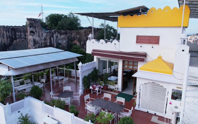 Chitra Katha - A Story Per Stay