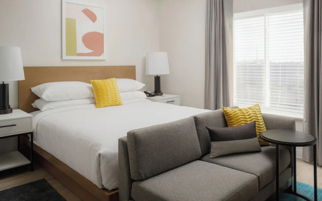 WaterWalk Extended Stay by Wyndham Jacksonville Deerwood Pk