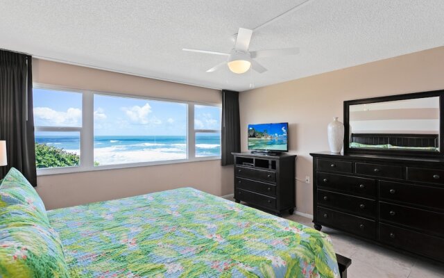 Paradise Beach Club - Stay in Cocoa Beach