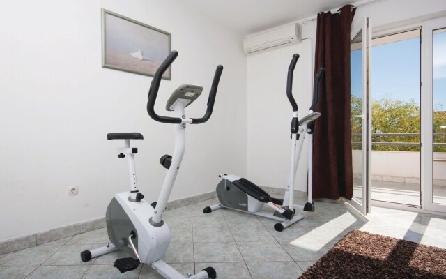 Beautiful Home in Razanj With 6 Bedrooms, Wifi and Outdoor Swimming Pool