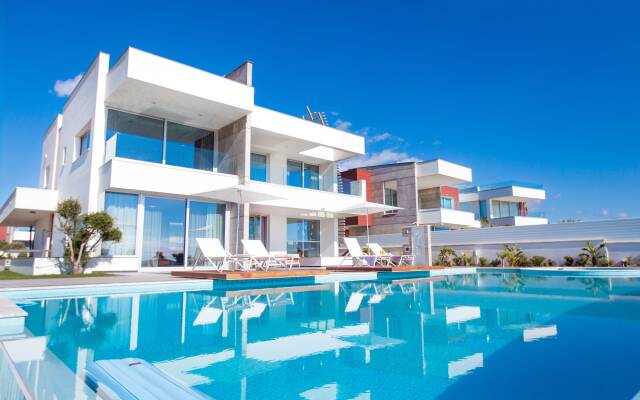 Tranquility Beachfront Villa