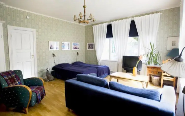 Vastra Station Hotel and B&B