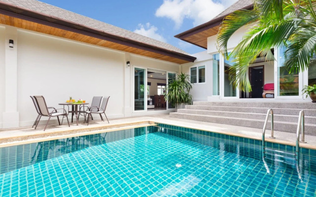Thai Balinese 3BR Pool Villa Alex Rawai