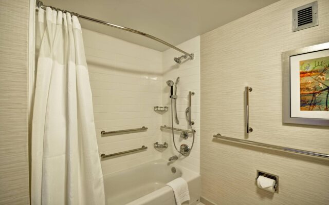 Fairfield Inn & Suites by Marriott Atlanta Vinings/Galleria