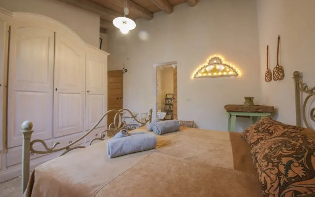 TD Trulli di Montaltino with Stunning Huge Pool