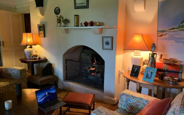 Kawamwaki Farm House