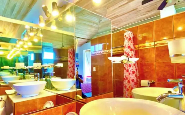 Atenas Magic Mountain Views