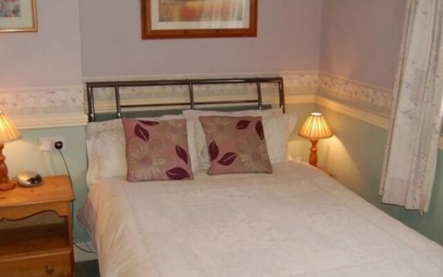 Compton House B&B