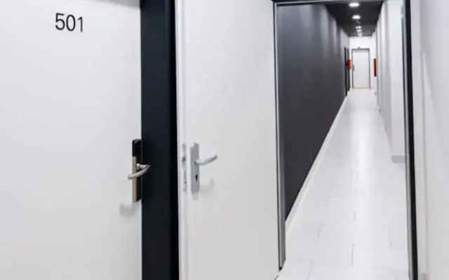 Post 120 Suites