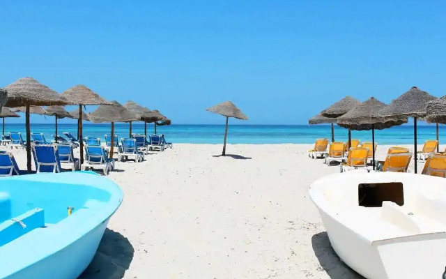 TMK Marine Beach