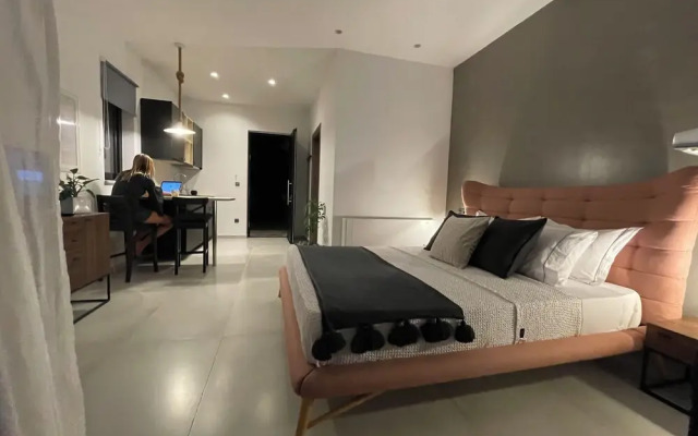 Garden Suite, Beautiful Seaview - Close to Beach
