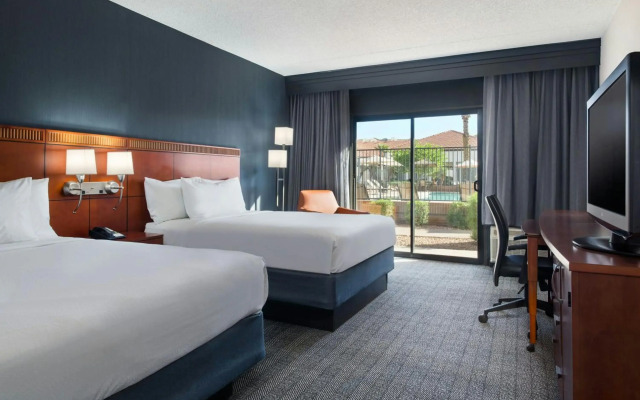 Courtyard by Marriott Phoenix Airport