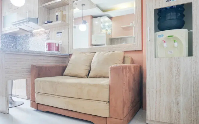 Homey and Fresh 2BR Green Pramuka Apartment