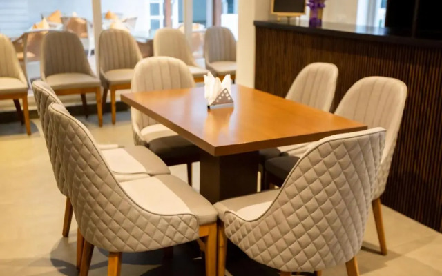 Artistry Suites