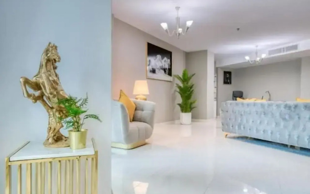 Luxurious 4 Bedroom Duplex Villa Apartment Near JBR