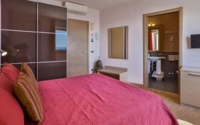 Luxury Room With sea View in Amalfi ID 3934