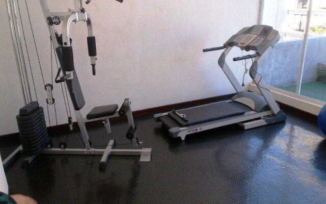 Defensa Suites