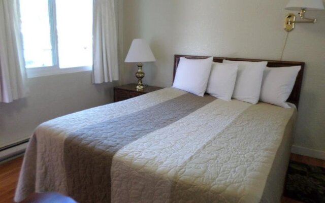 Fir Grove Motel