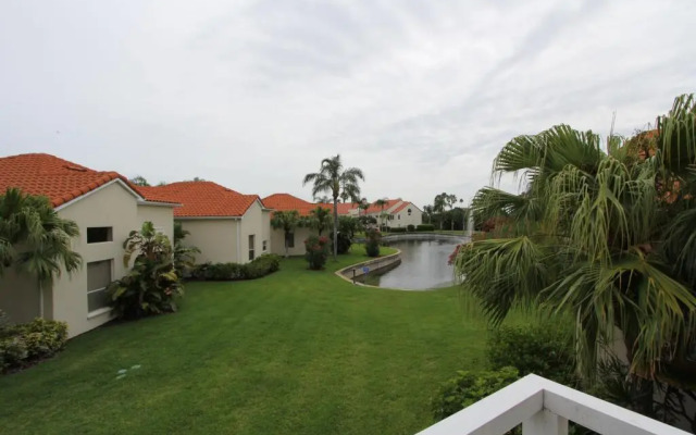 Vista Verde North Townhouse 07