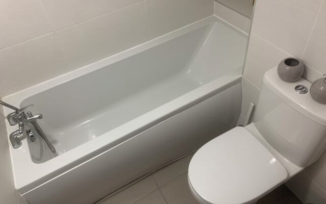 HU1 Triplex City Centre Gem sleeps 6 H7