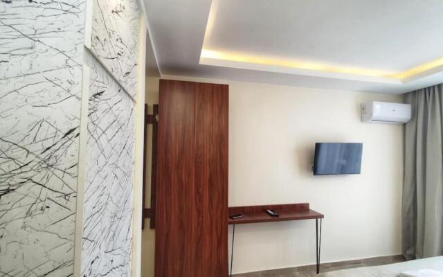 Leo Group Apartment 14-302B Sunrise Batumi