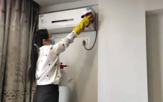 Zhongshan Xingye Shangpin Hotel (Hedong Commercial City Branch)